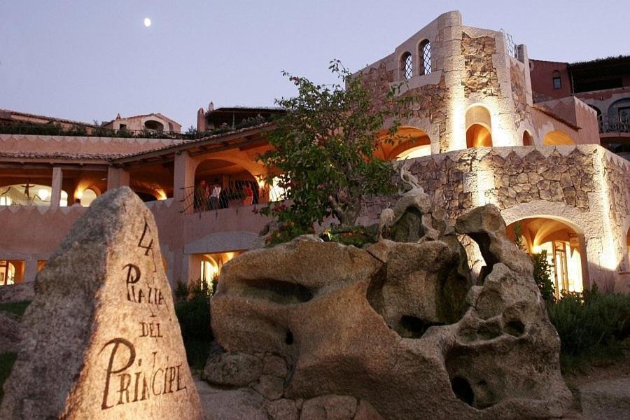 Le Suites Porto Cervo Exteriör bild